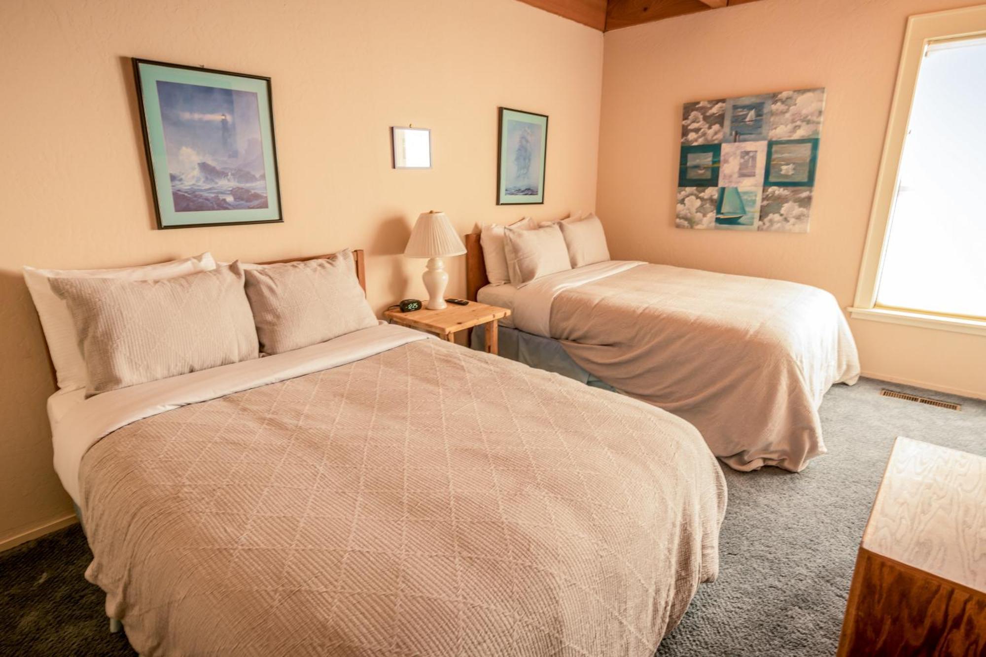 Lakeland Village South Lake Tahoe Room photo