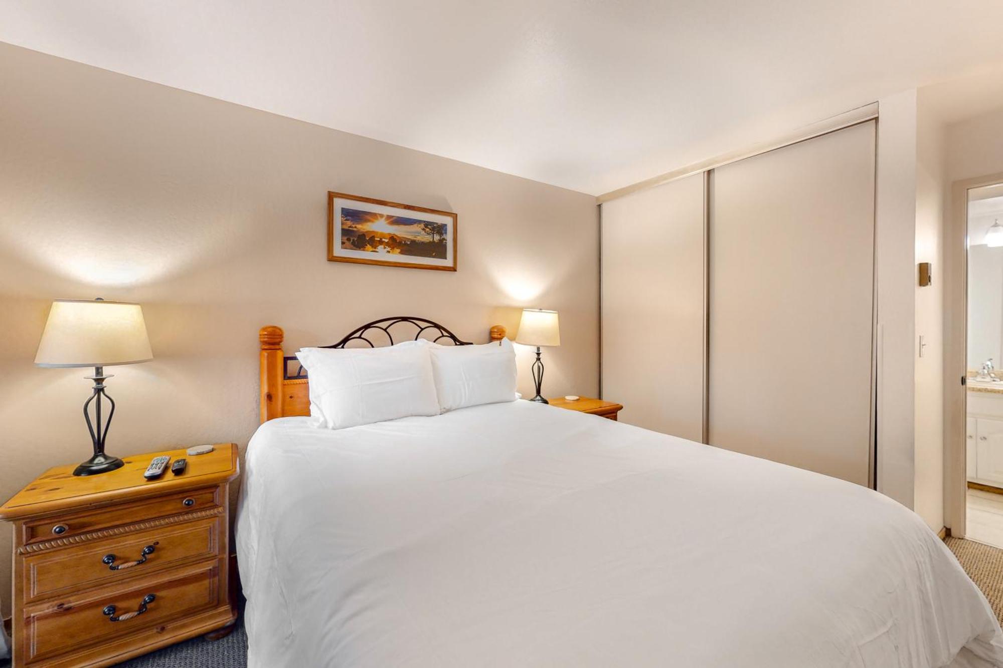 Lakeland Village South Lake Tahoe Room photo