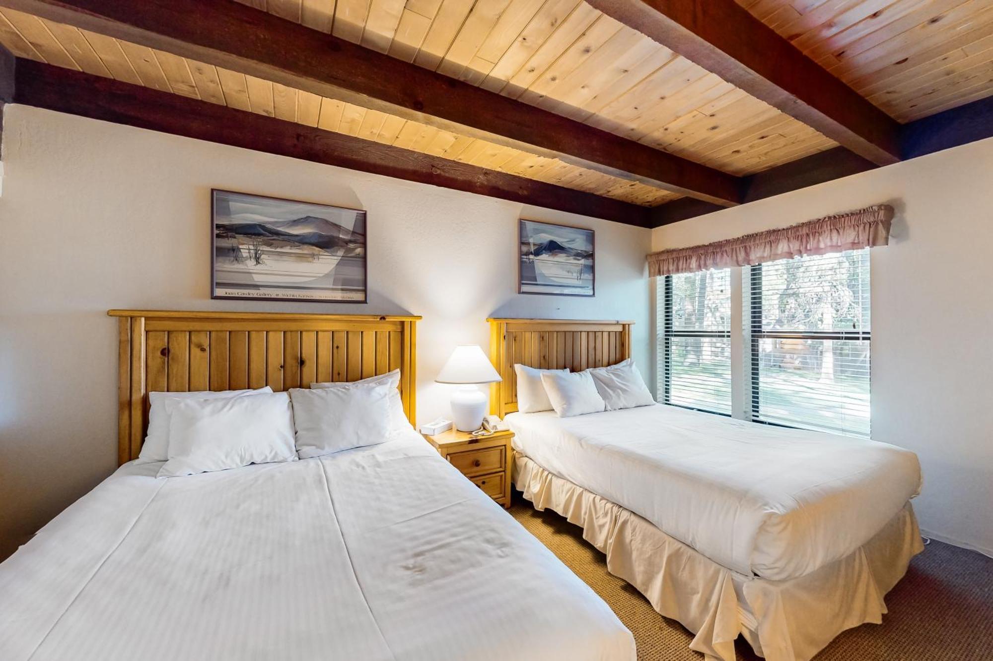Lakeland Village South Lake Tahoe Room photo